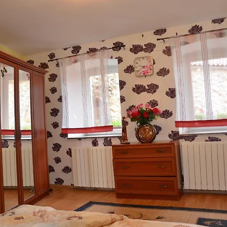 Nyaraló Geraeumige Duplexwohnung Mit Terrasse Und Pool Crikvenica